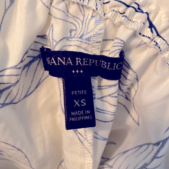 Banana Republic Ruffle Dress - Picture 3 of 3